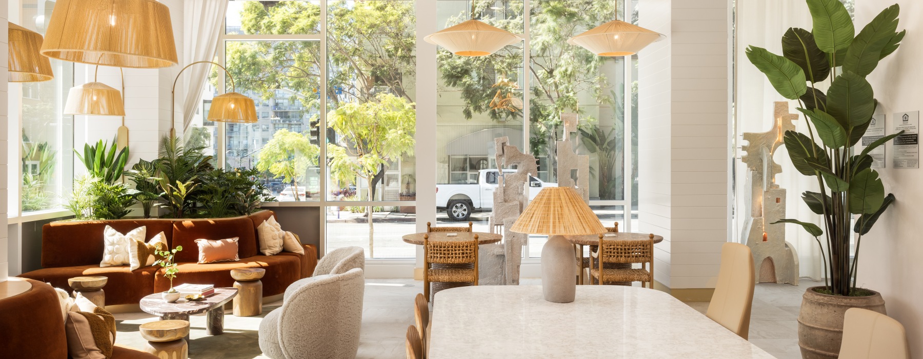 Ancora lobby with seating